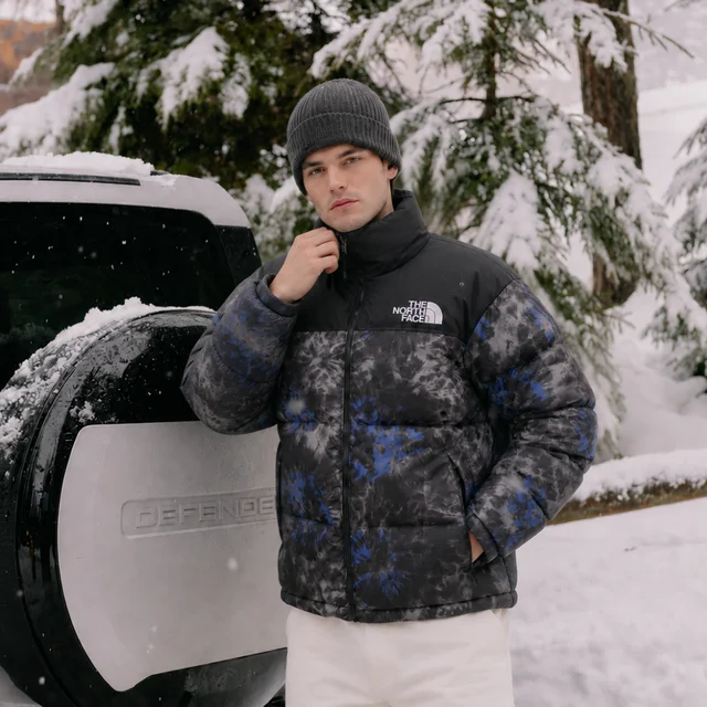 THE NORTH FACE thumbnail 2