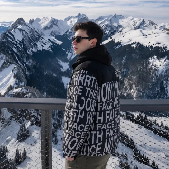 THE NORTH FACE 1