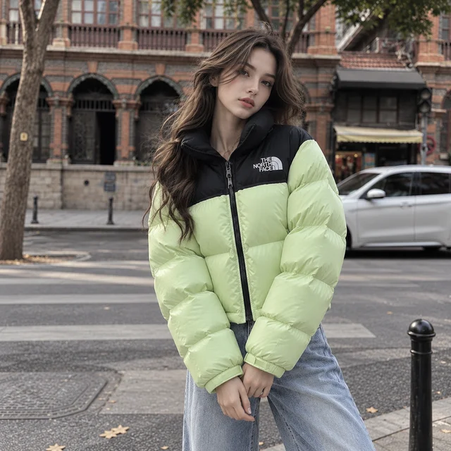 THE NORTH FACE thumbnail 2