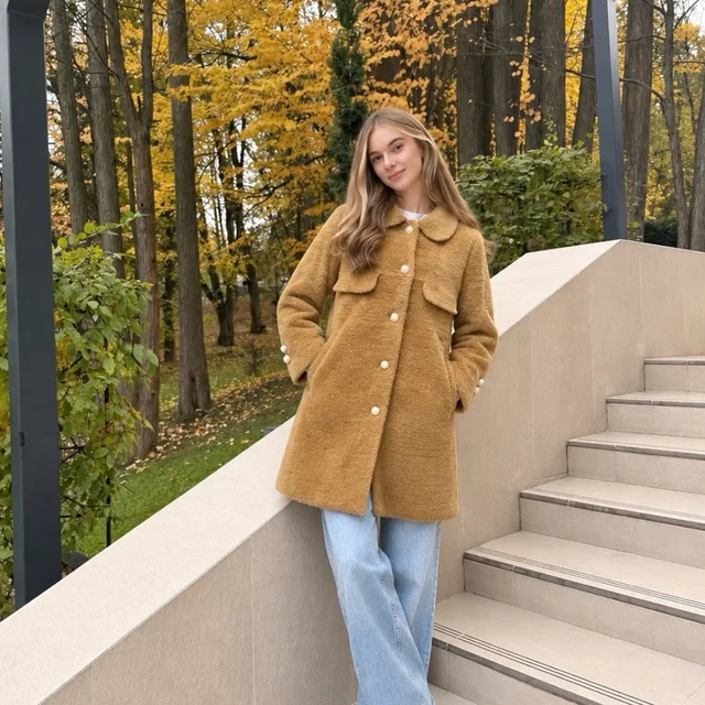 WOOL COAT    thumbnail 1