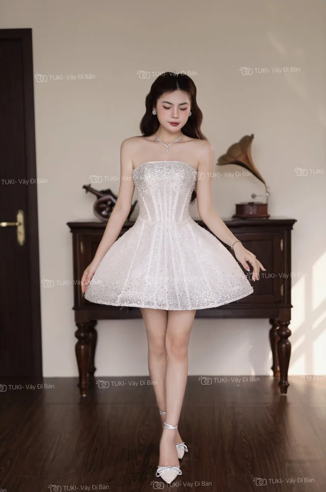 Tukibridal สั้นโบว์หลัง
