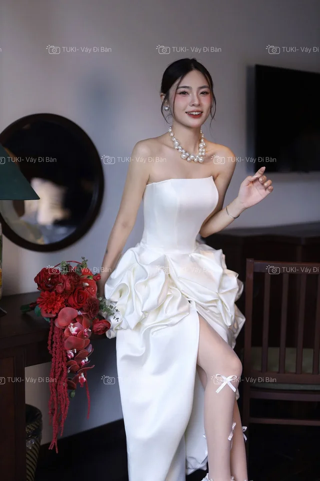 Tukibridal dare thumbnail 1