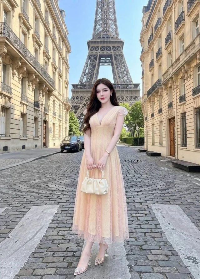 ชุดเดรสยาวฟรุ้งฟริ้ง  thumbnail 2