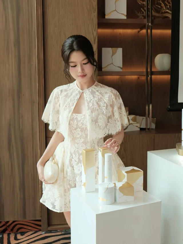 huong เดรสสั้น thumbnail 4