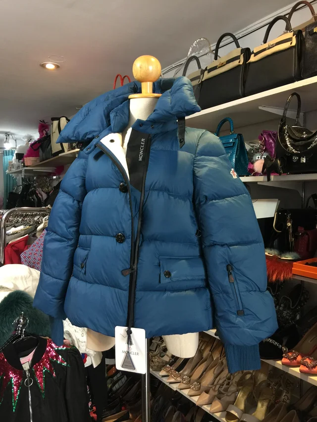 2018 Moncler Down Jacket thumbnail 3