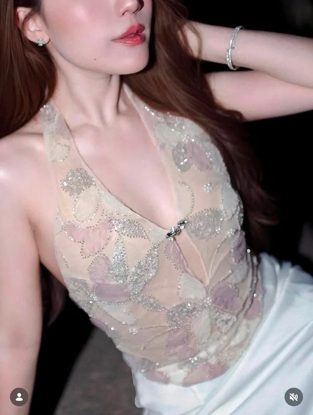 Brand  Apisaraofficial thumbnail 4