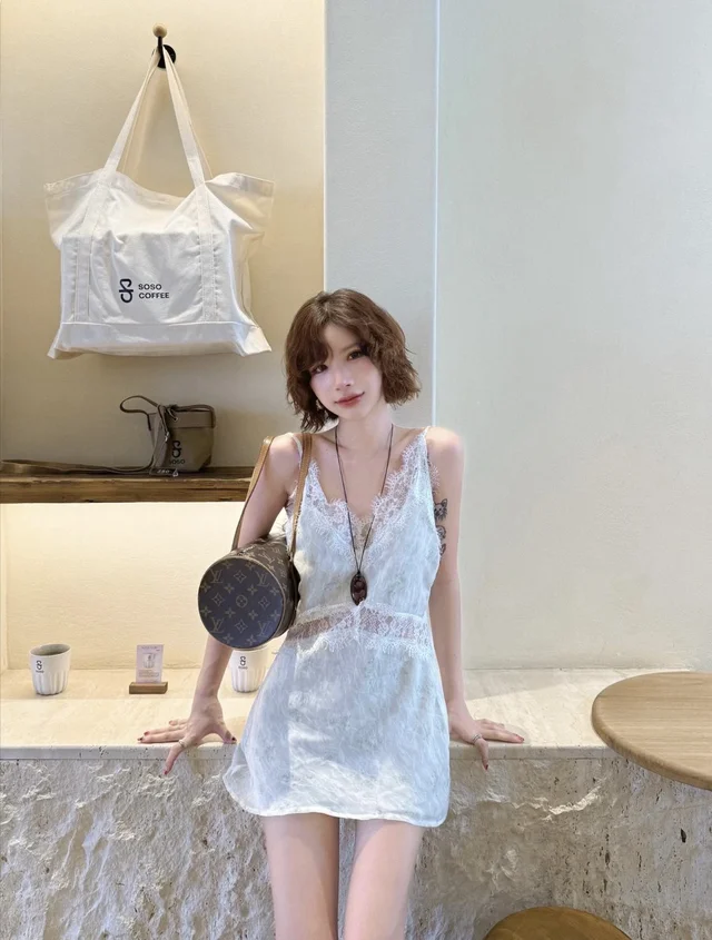 Brand Chuwithchuu thumbnail 3