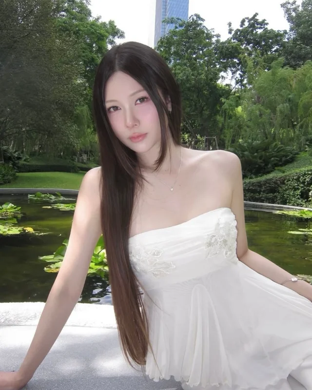 White Strapless Flowy Top Dress RUDY ONESIZE thumbnail 2