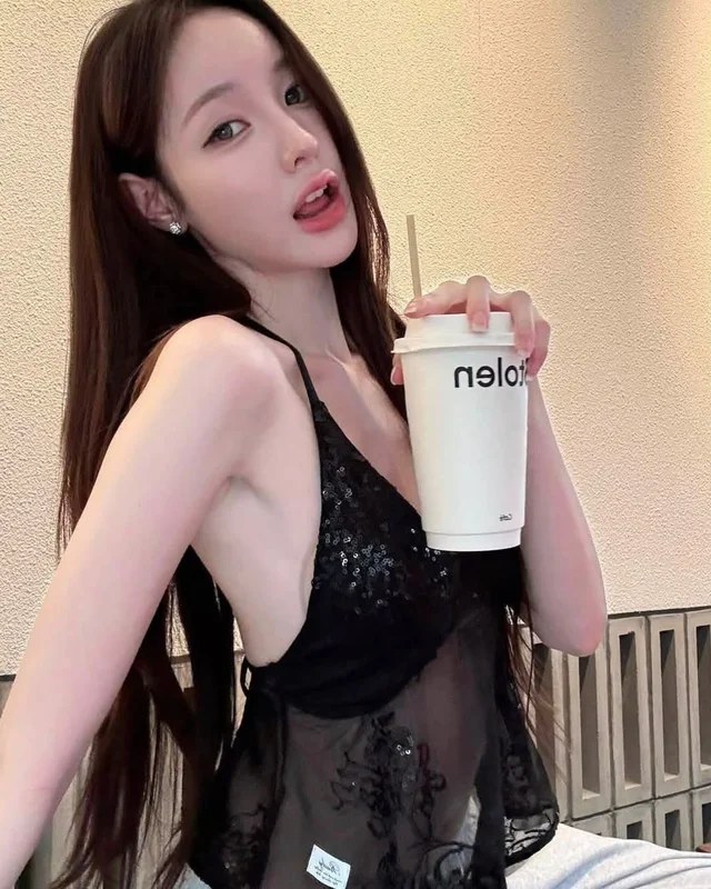 Black Sheer Lace Camisole Top RUDY Size SM thumbnail 3