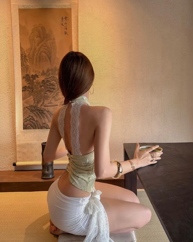 Green Halter Top White Skirt Set FEELFREE Size SM thumbnail 3