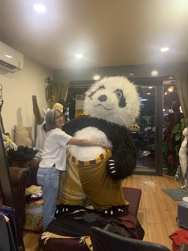 บริการให้เช่าชุดมาสคอตสัตว์ หมีแพนด้า Panda Mascot thumbnail 9