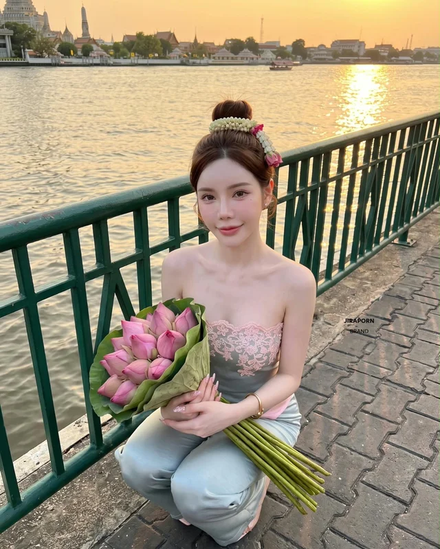 JIRAPORN Strapless Thai Adapted Dress S Size thumbnail 6
