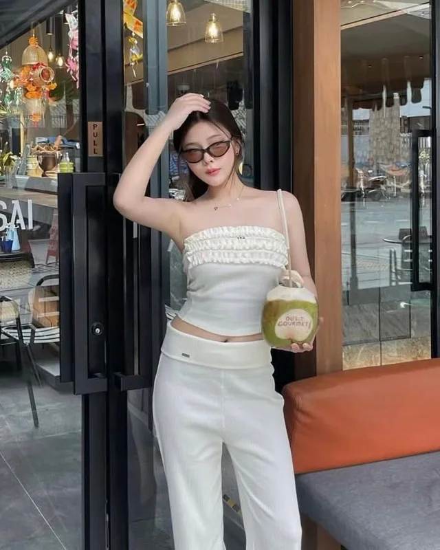 Unigam Ruffled Strapless Top Wide Leg Pants Set Size SM thumbnail 4