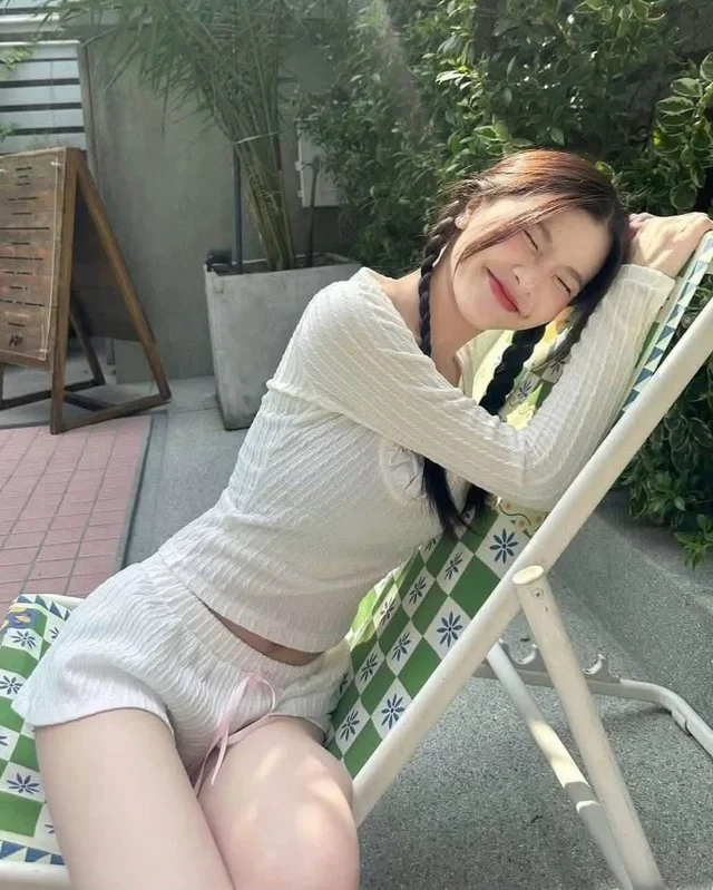 AR SAYA White Knit Ribbed Set Size S thumbnail 3