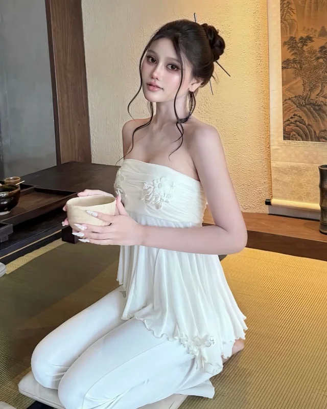 White Strapless Flowy Top Dress RUDY ONESIZE (alternate)