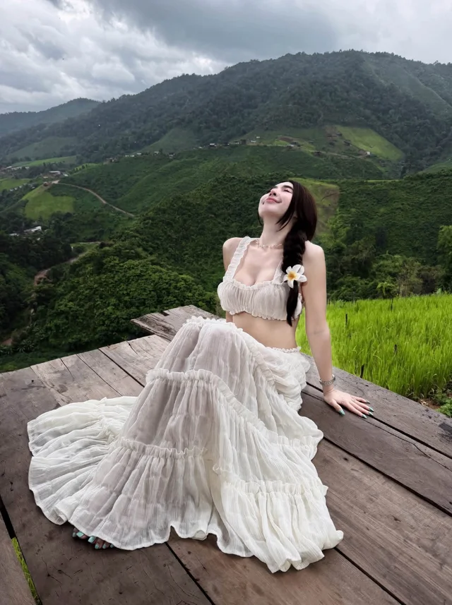 Ivory Princess (alternate)
