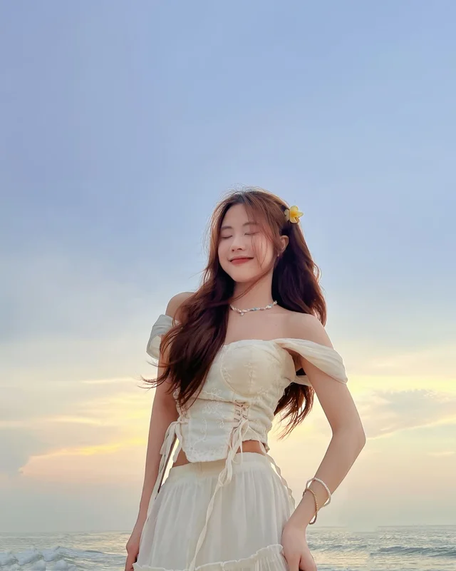 ชุดเซ็ตเสื้อครอปเกาะอก กระโปรงยาว A36 Size S thumbnail 2