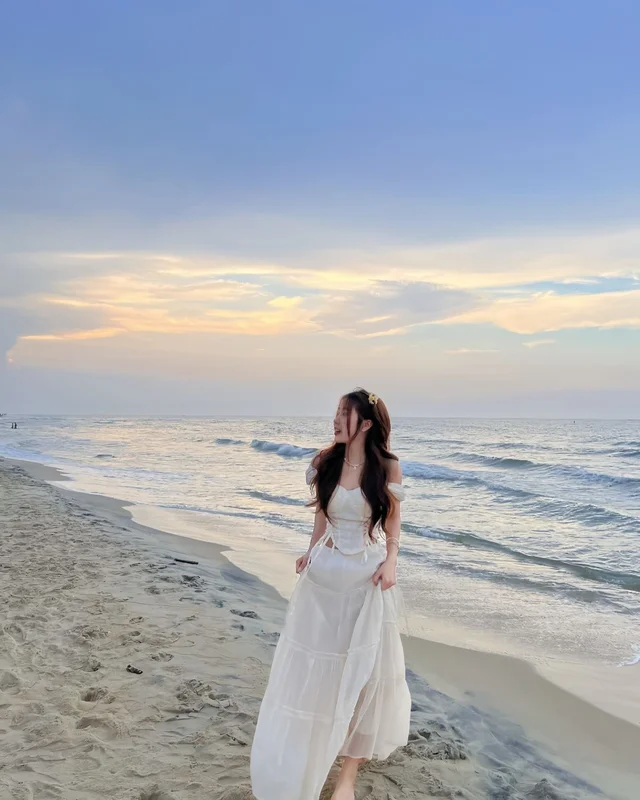 ชุดเซ็ตเสื้อครอปเกาะอก กระโปรงยาว A36 Size S thumbnail 4