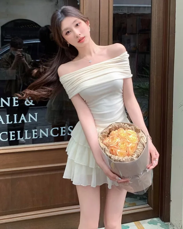 ชุดเดรสสั้นปาดไหล่ Ruffled Mini Dress Size S thumbnail 3