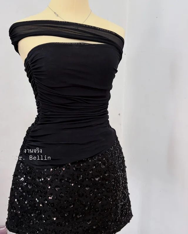 Sirinn Black Asymmetric Top Skirt Set ชุดเสื้อกระโปรงสีดำ thumbnail 4