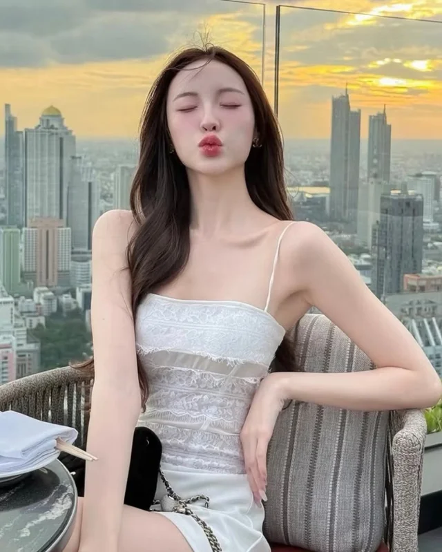 Giltmon White Lace Mini Dress สายเดี่ยว Size S thumbnail 6