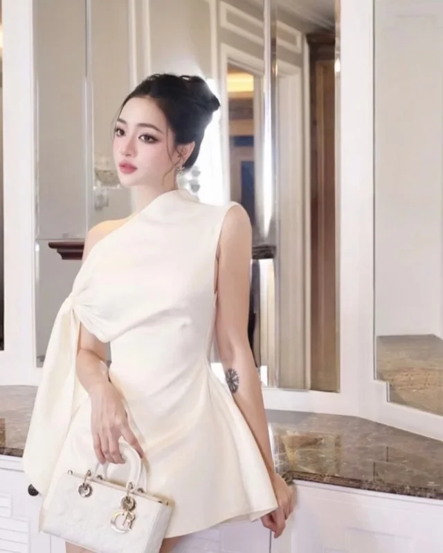 Alian White One Shoulder Mini Dress Size S (alternate)