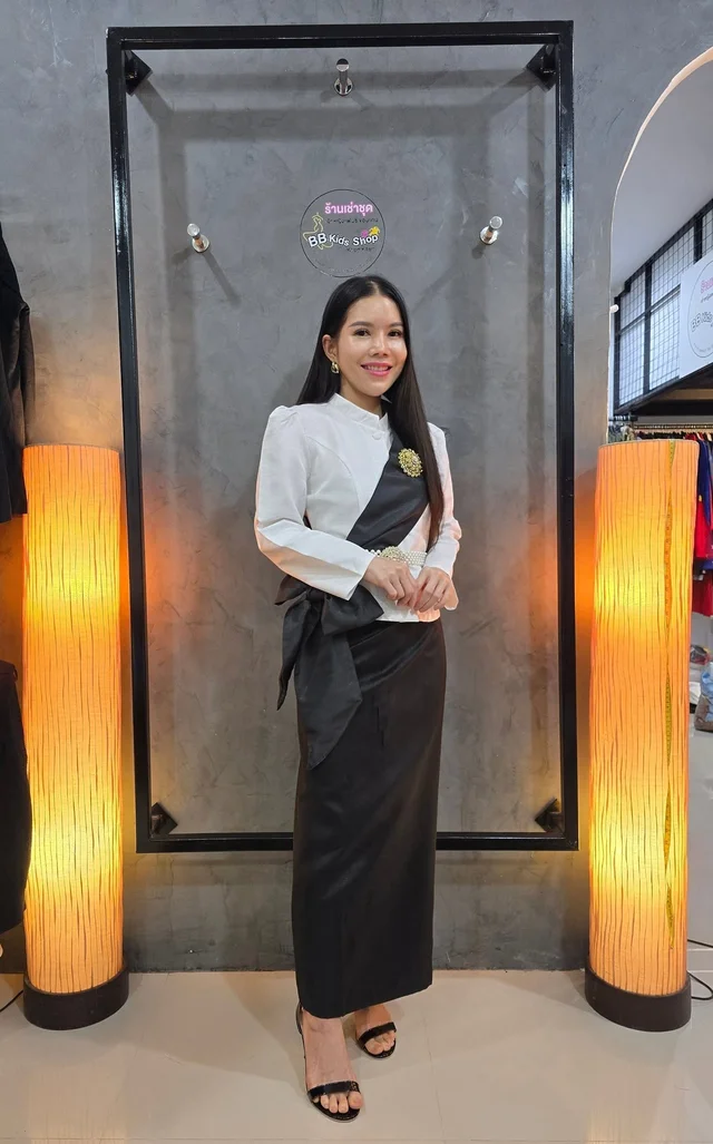 ชุดไทยสีขาวดำ thumbnail 5